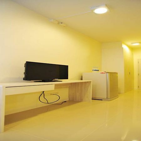 The Garden Living Hotell Bangkok Eksteriør bilde