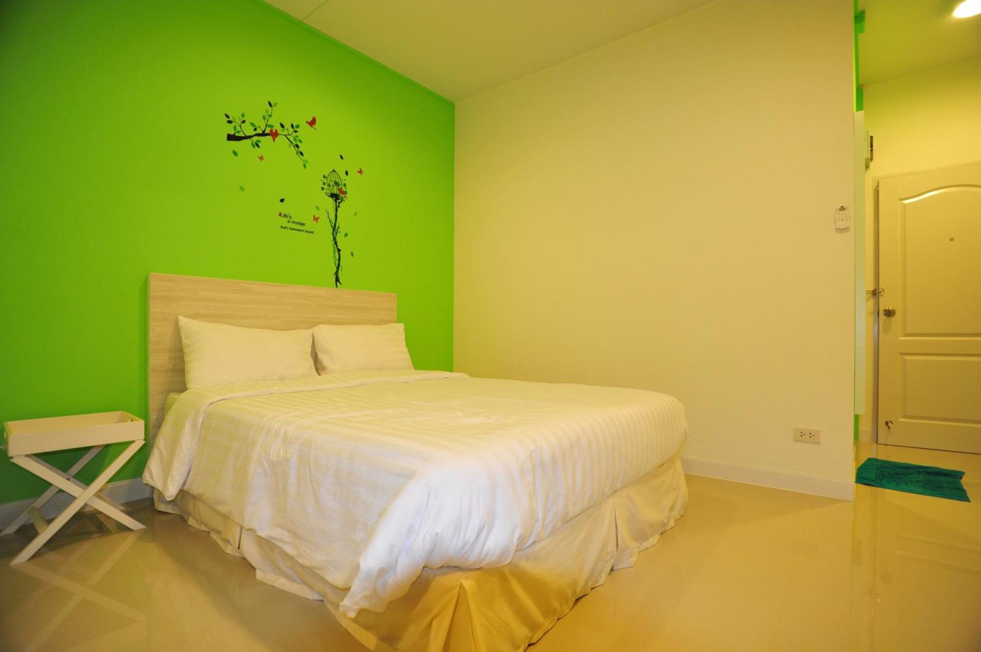 The Garden Living Hotell Bangkok Eksteriør bilde